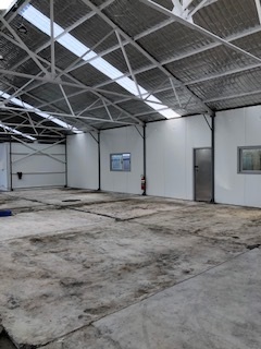 Industrial property for lease in gladesville 4