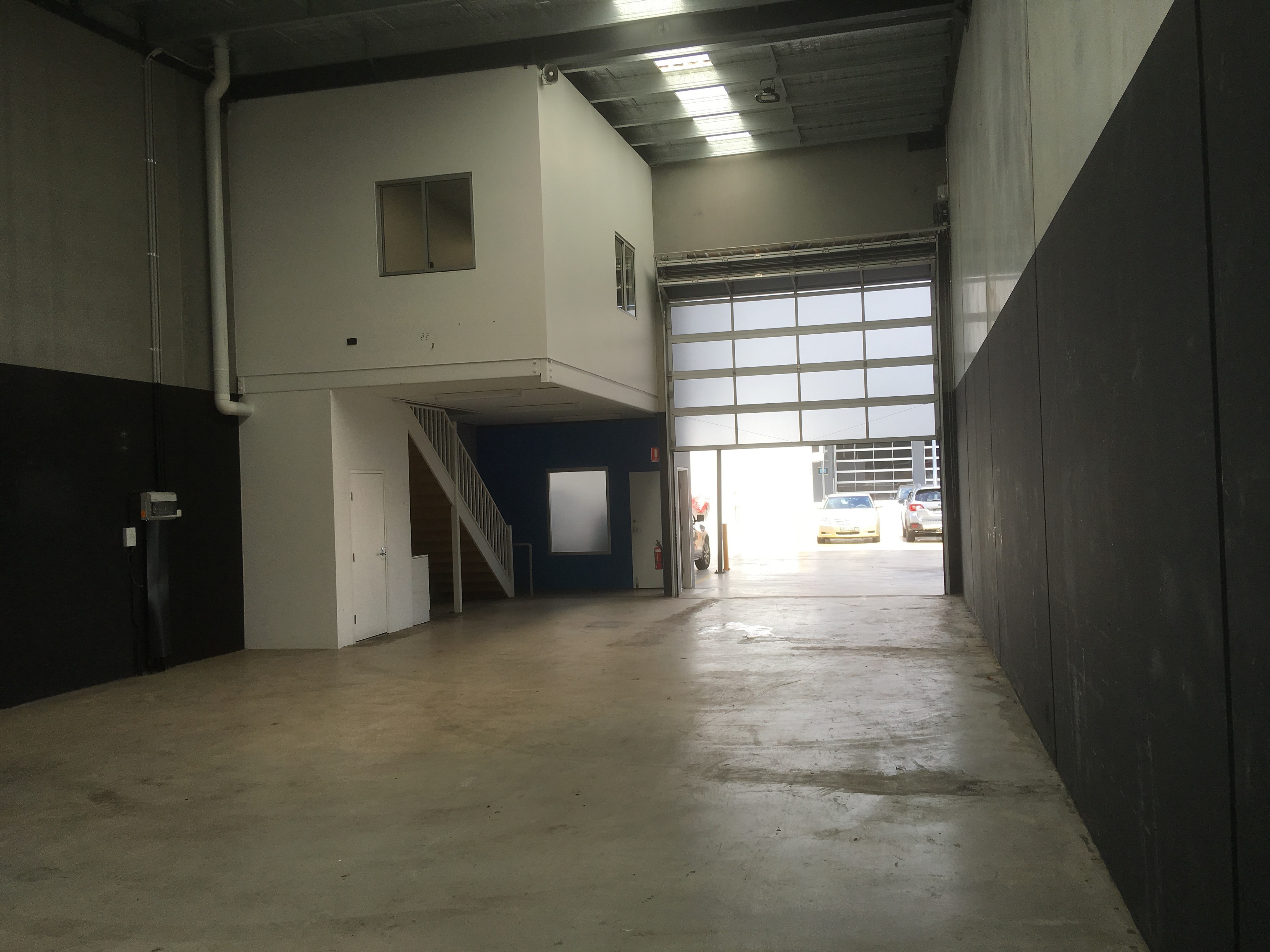 Industrial property for lease in north rocks 3