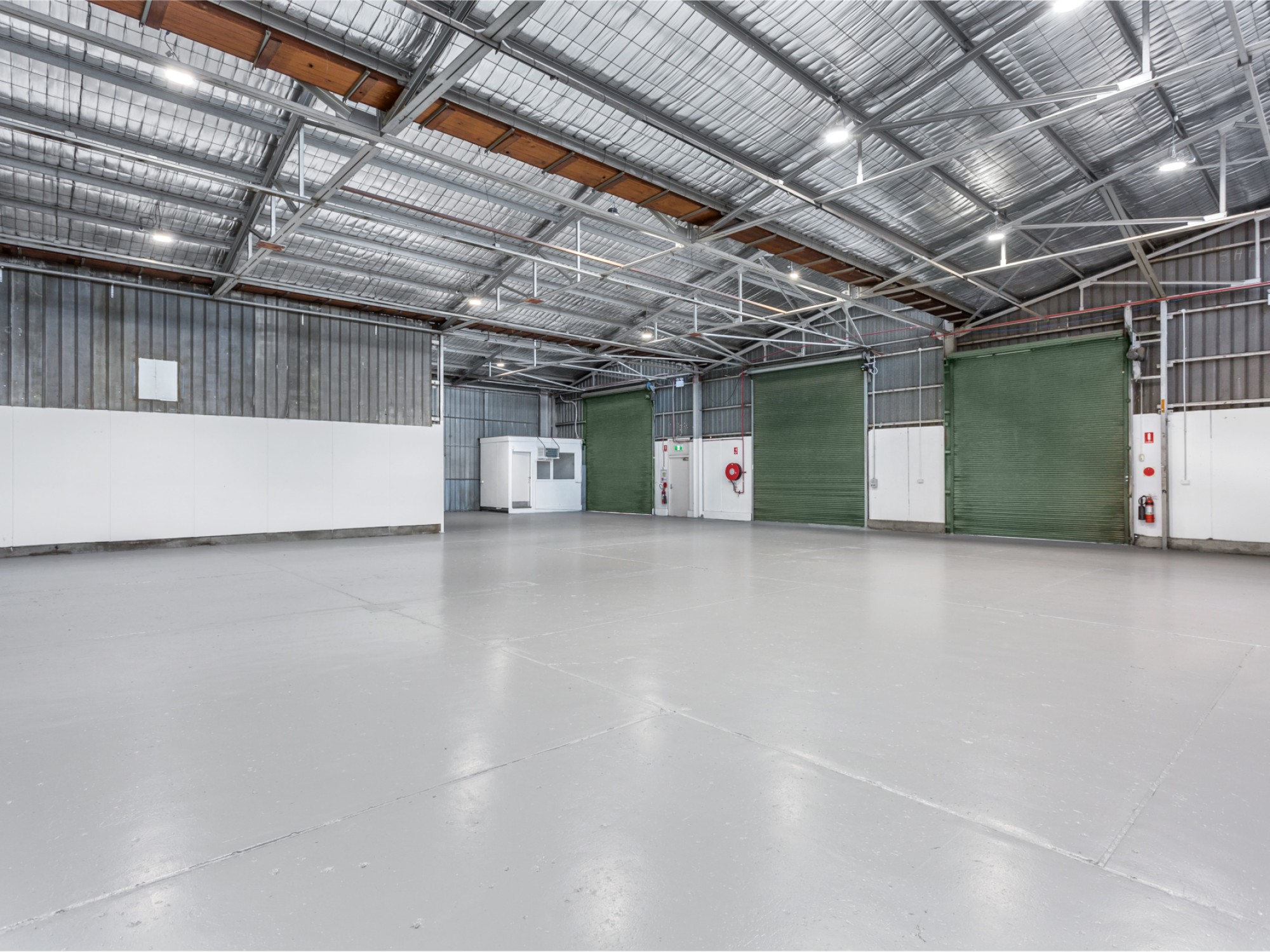 Industrial property for lease in seven hills 2