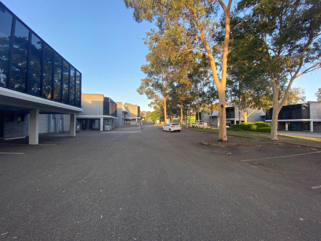 Industrial property for lease in castle hill 3