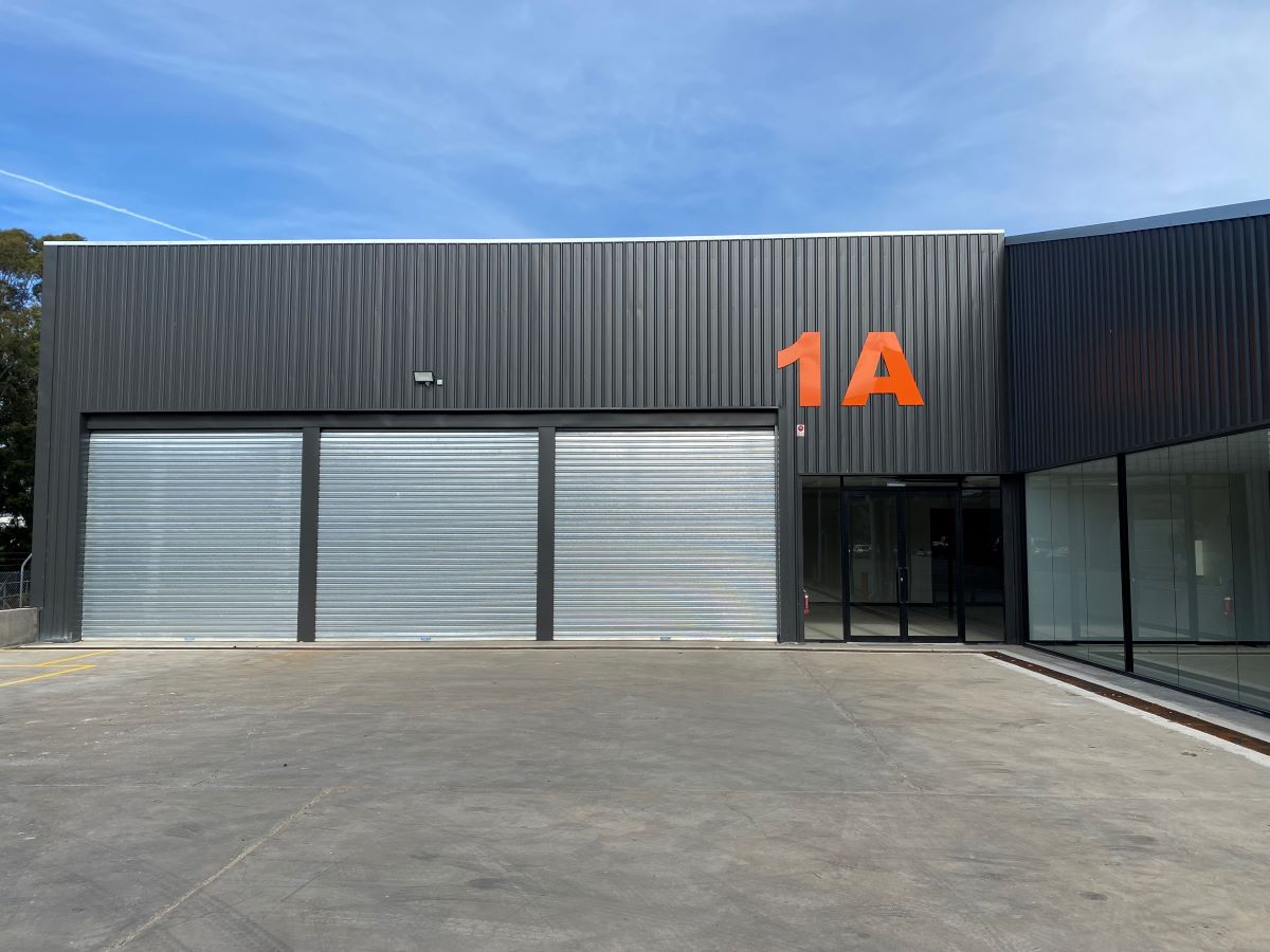 Industrial property for lease in revesby 0