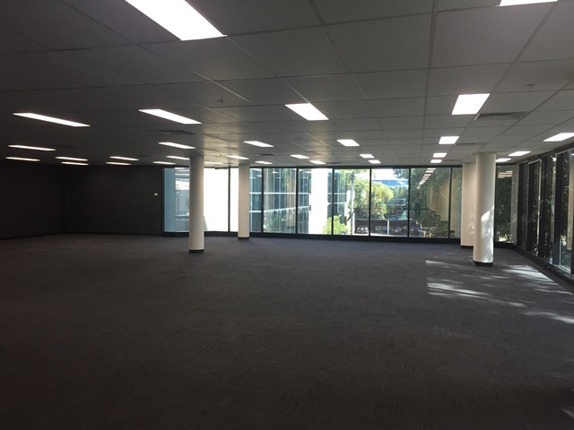 Commercial property for lease in silverwater 1