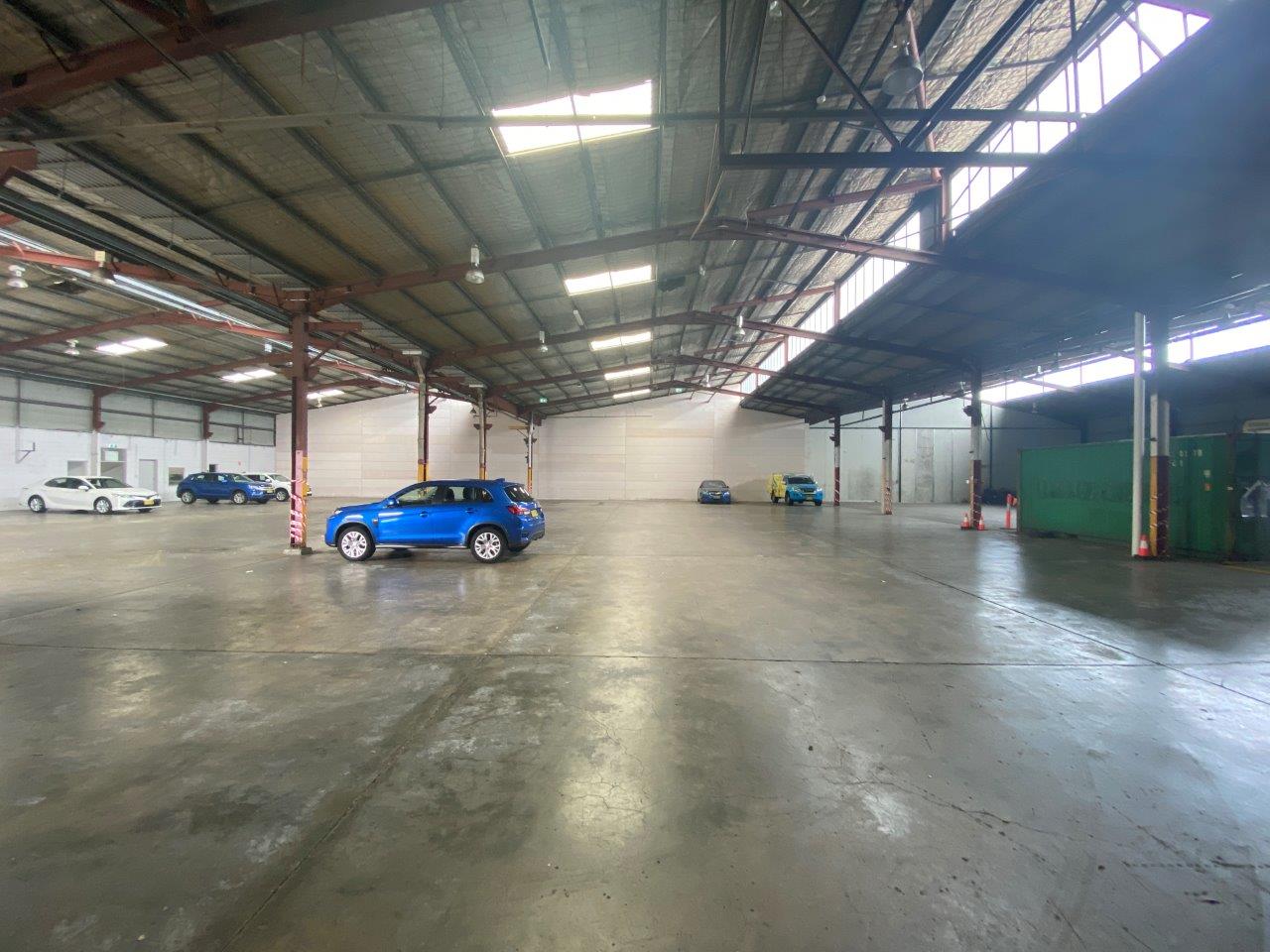 Industrial property for lease in seven hills 0