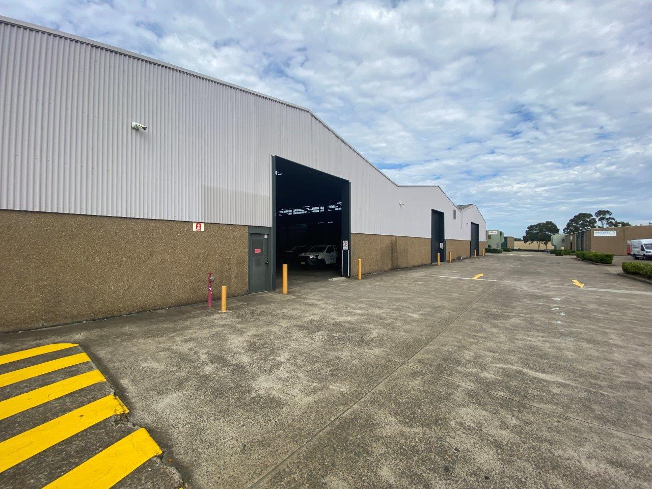 Industrial property for lease in seven hills 2