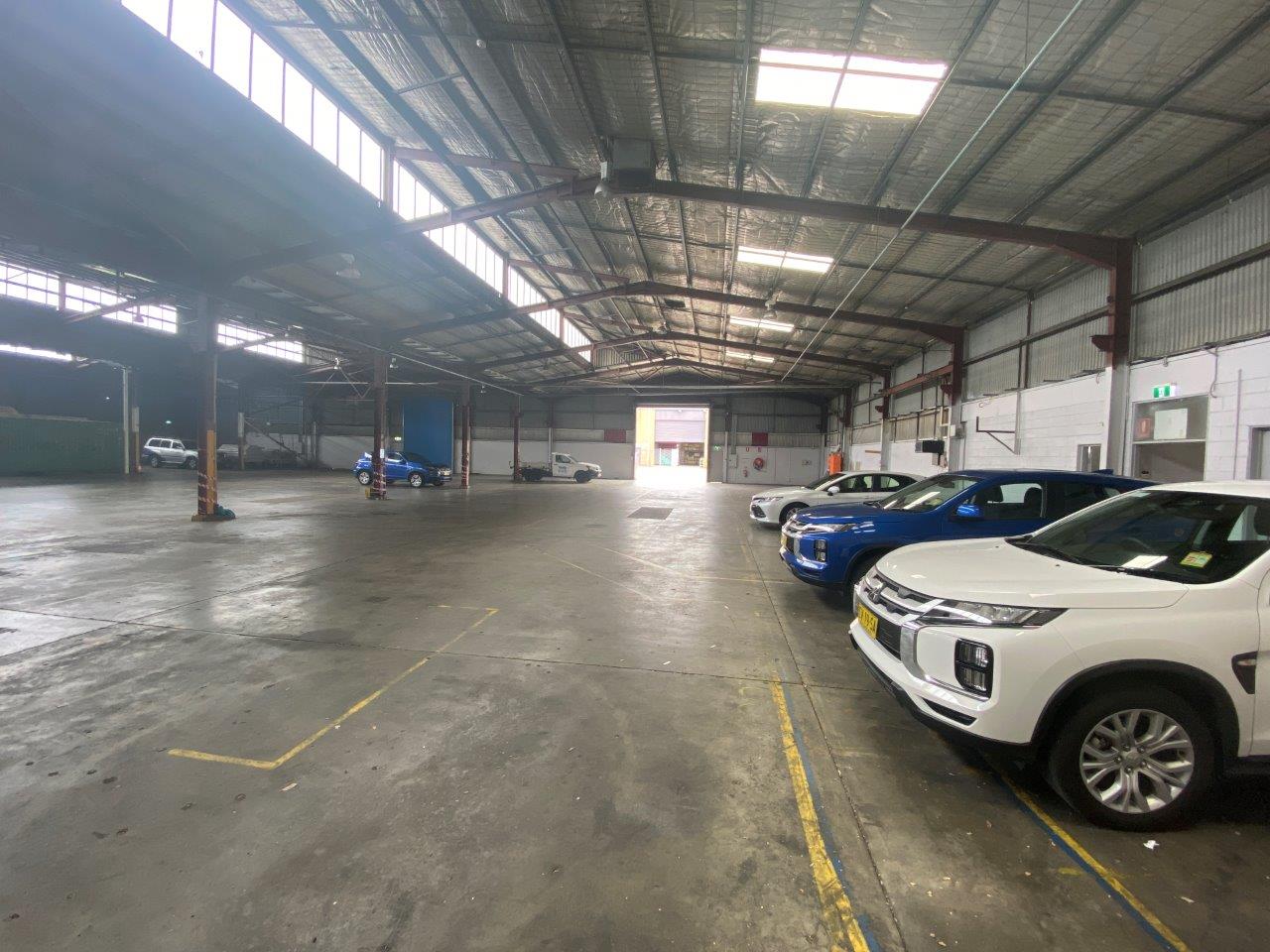 Industrial property for lease in seven hills 3