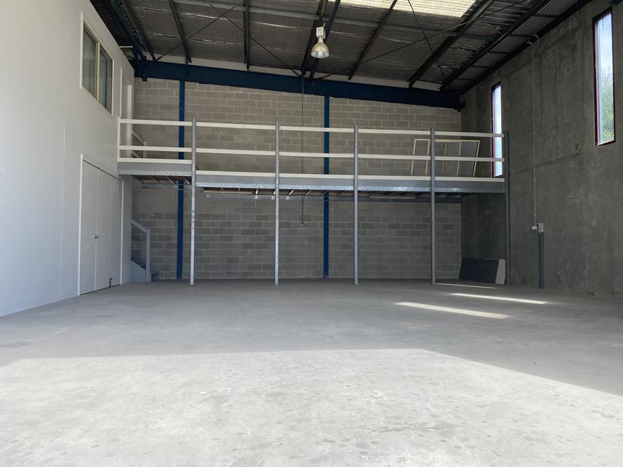 Industrial property for lease in auburn 1