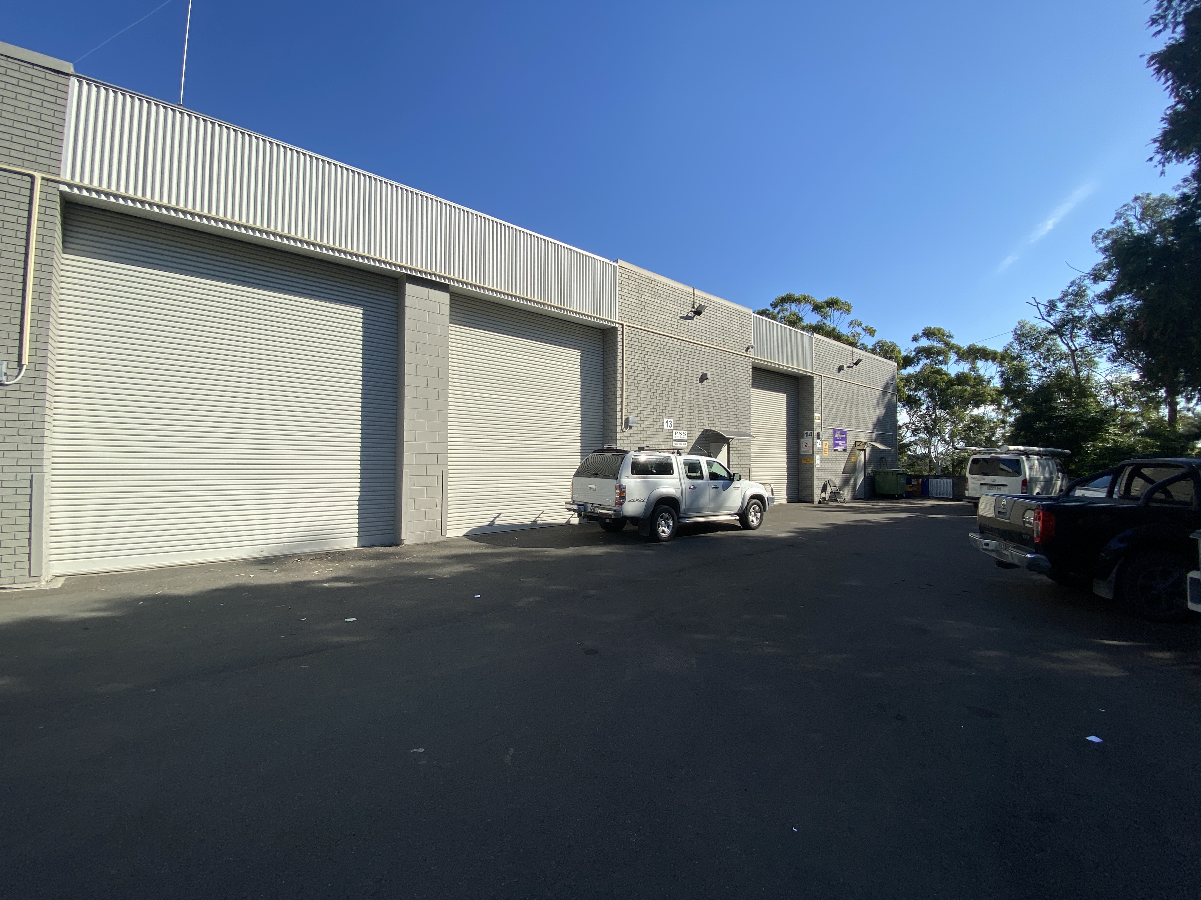 Industrial property for lease in north rocks 3