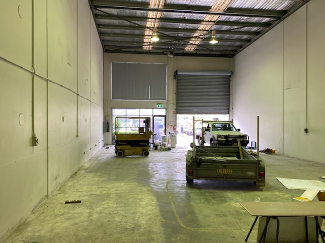 Industrial property for lease in silverwater 2