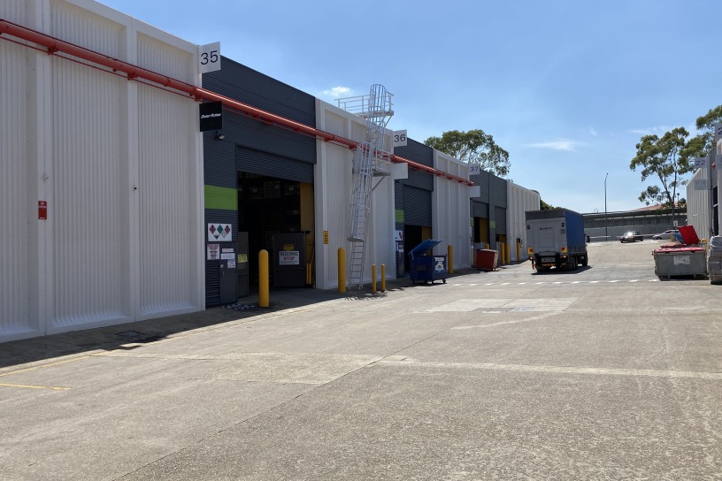 Industrial property for lease in silverwater 1
