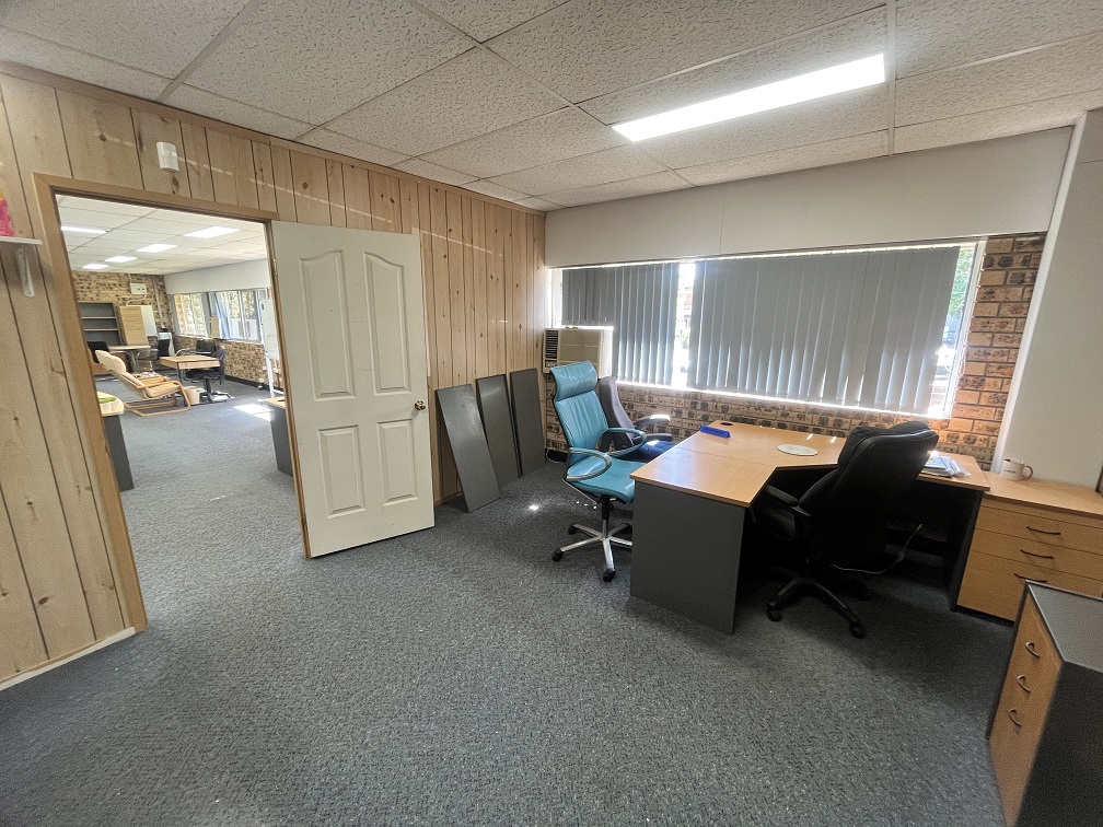 Commercial property for lease in north rocks 2