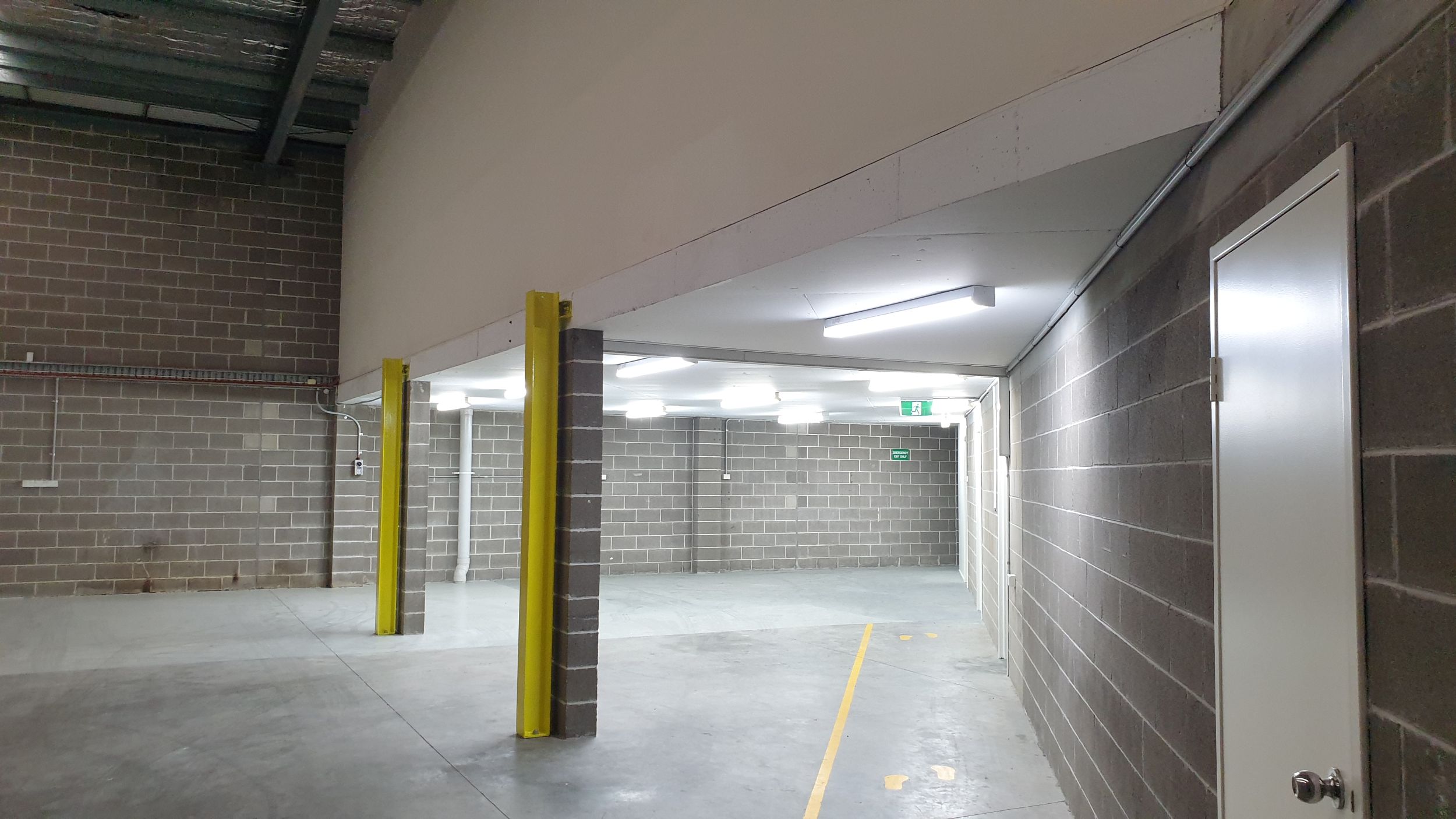 Industrial property for lease in silverwater 3