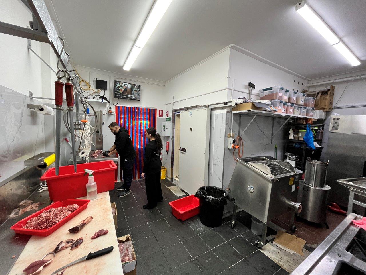 Retail property for lease in liverpool 3