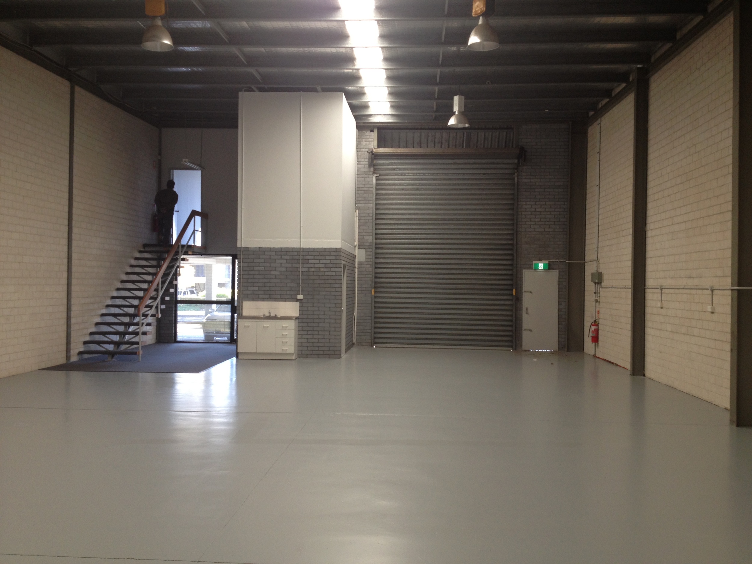 Industrial property for lease in castle hill 1