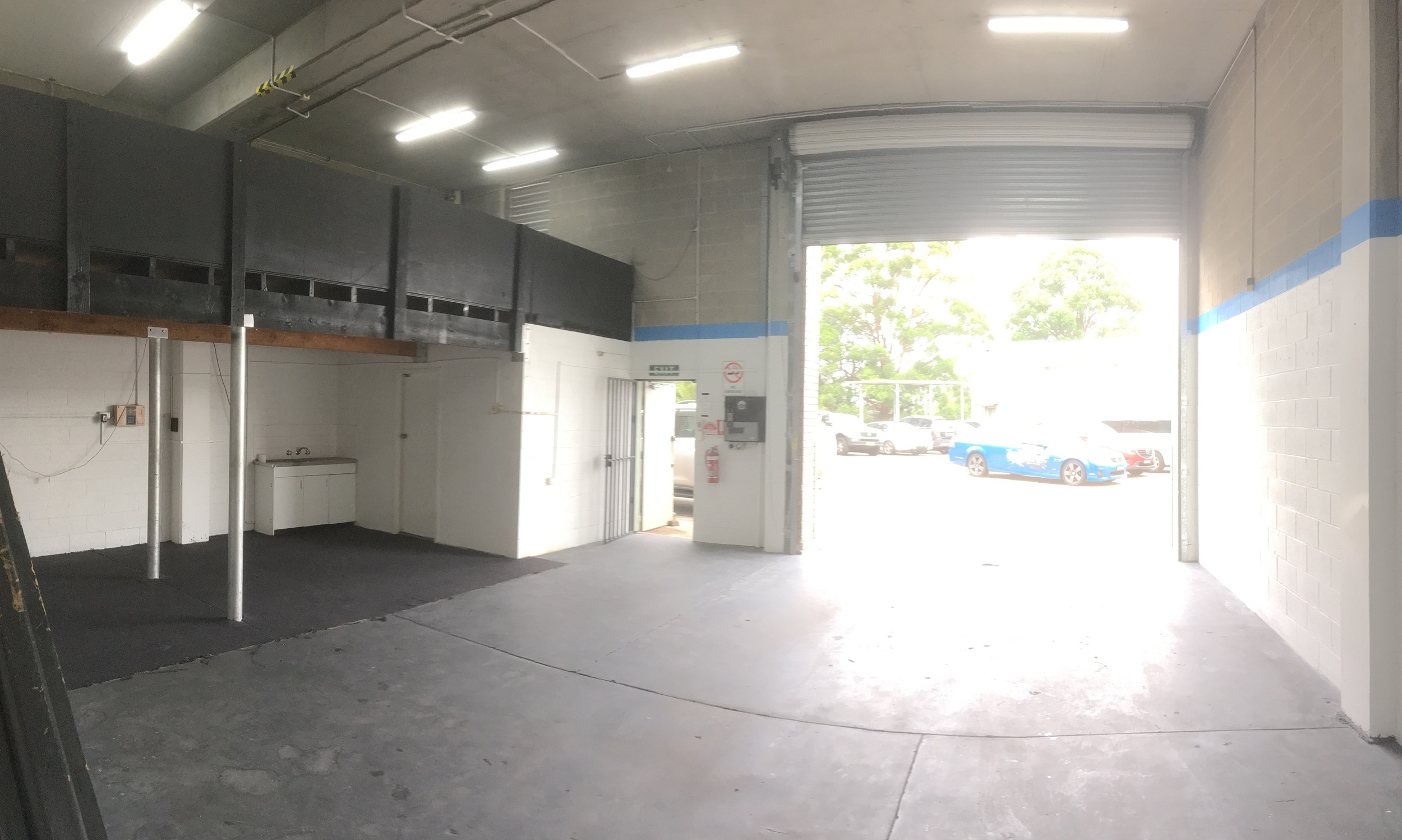 Industrial property for lease in north rocks 2