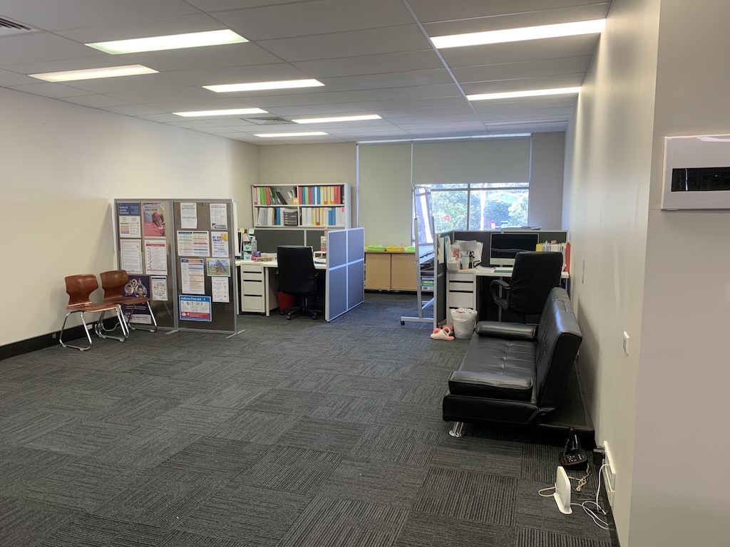 Commercial property for lease in newington 0