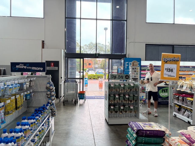 Industrial property for lease in st peters 1