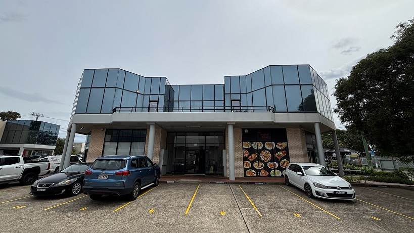 Commercial property for lease in arndell park 6