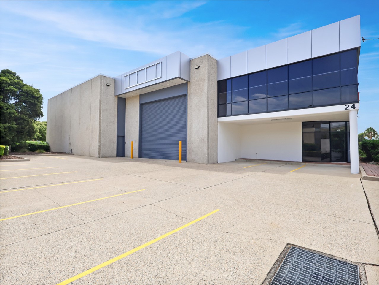 Industrial property for lease in seven hills 1