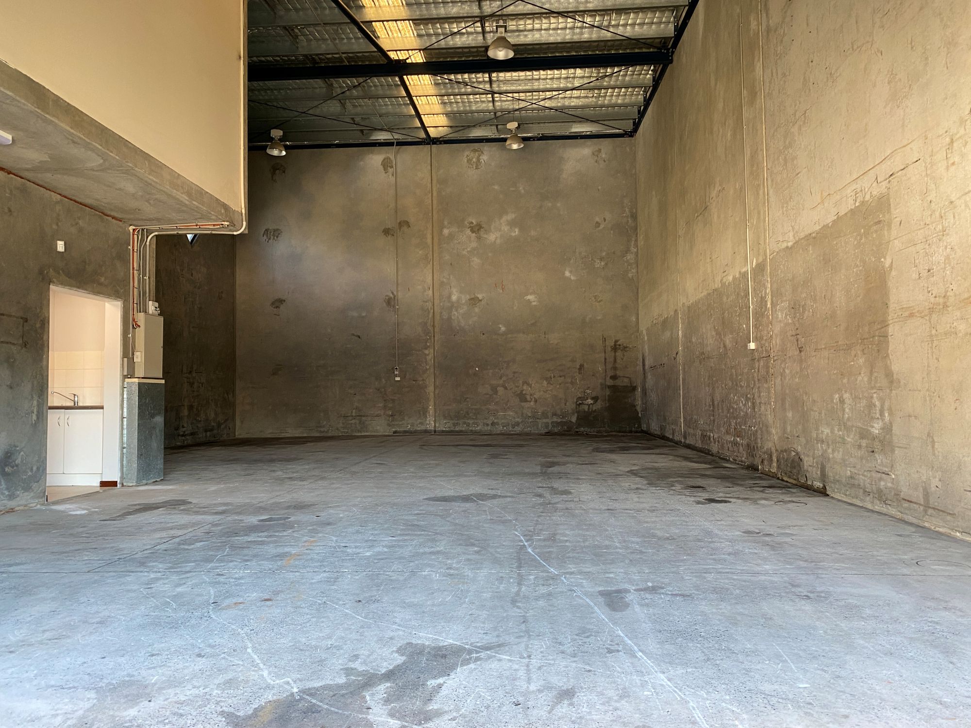 Industrial property for lease in auburn 3