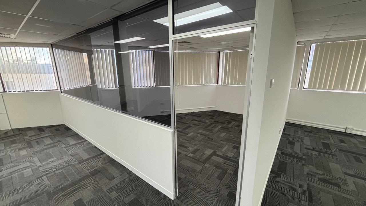 Commercial property for lease in seven hills 1