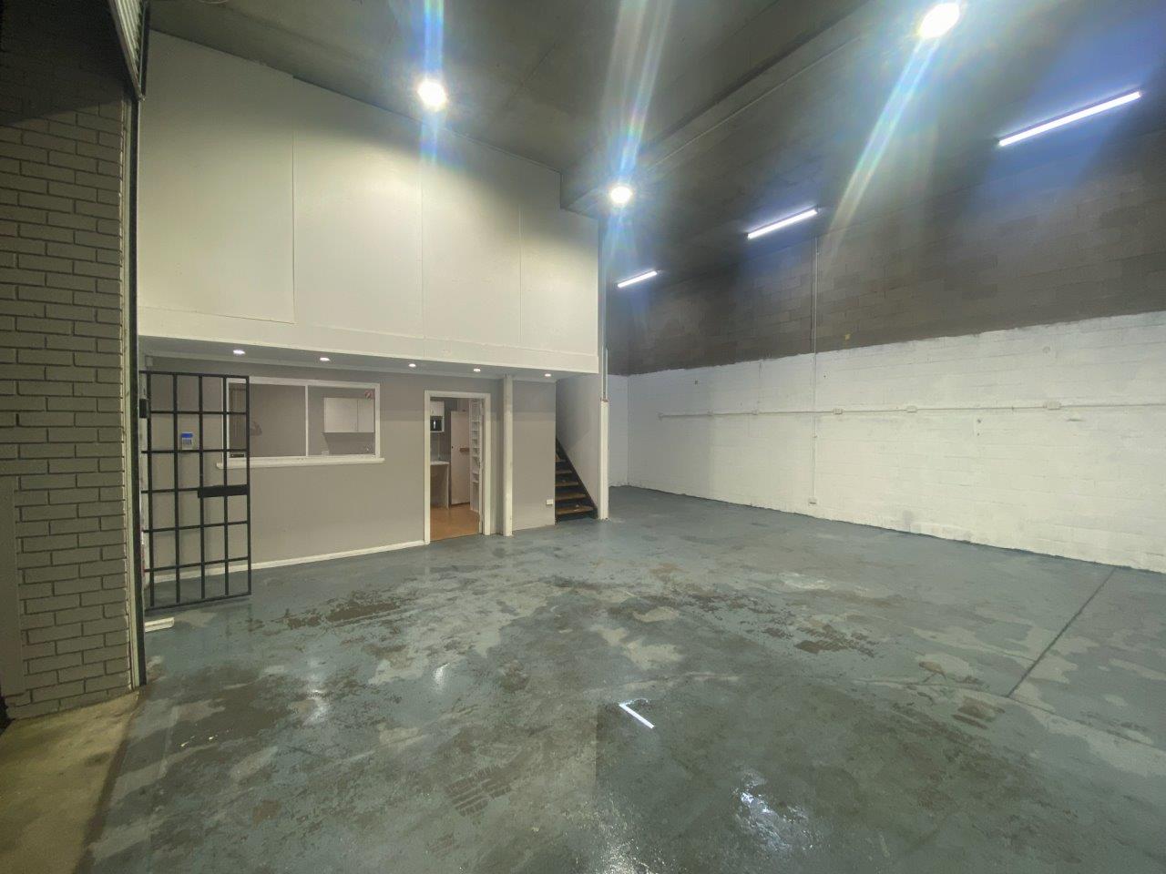 Industrial property for lease in north rocks 0