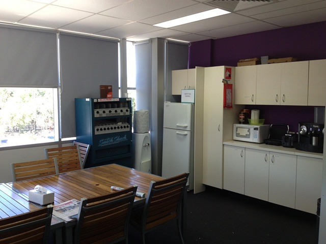 Industrial property for lease in homebush 2