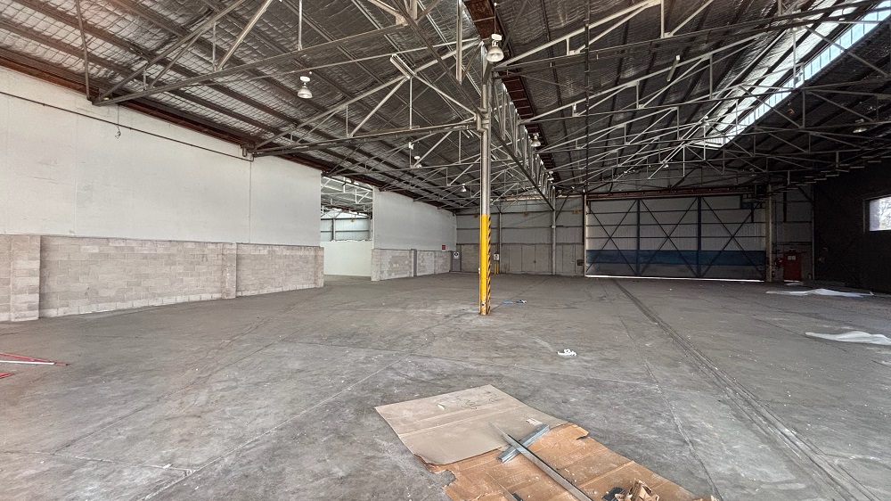 Industrial property for lease in seven hills 1