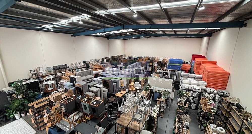 Industrial property for lease in seven hills 1