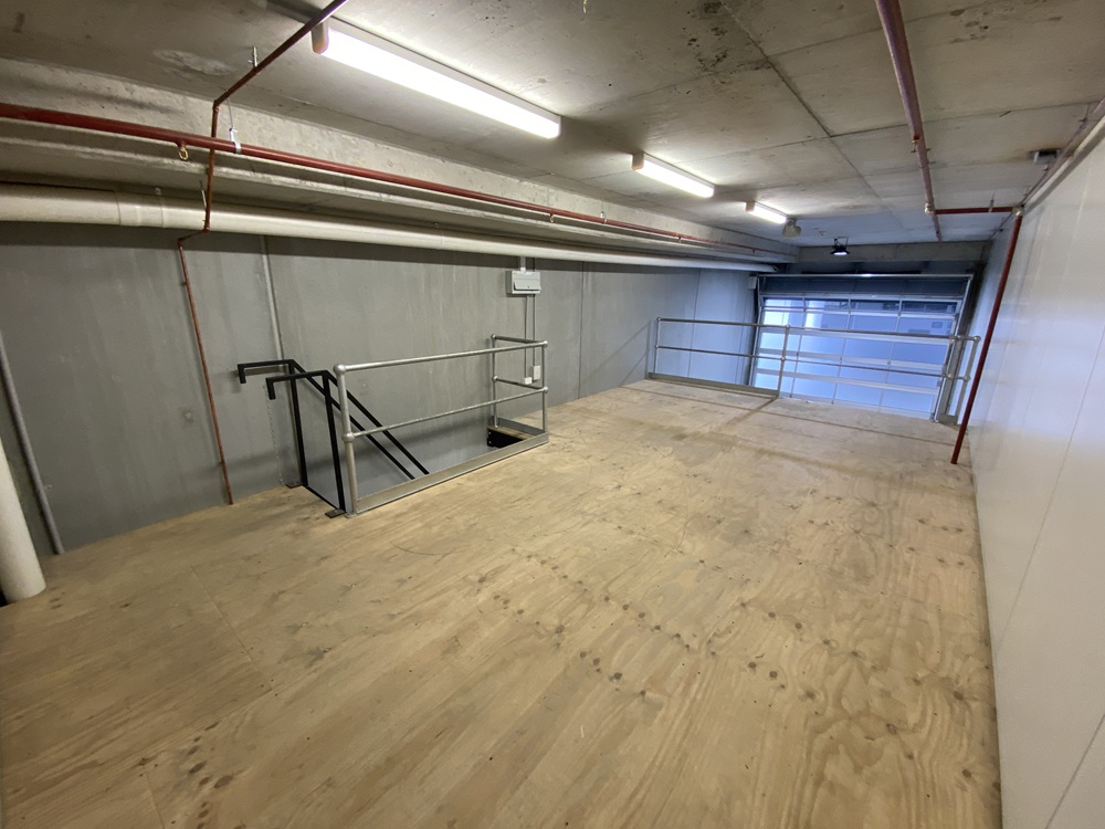 Industrial property for lease in north rocks 2
