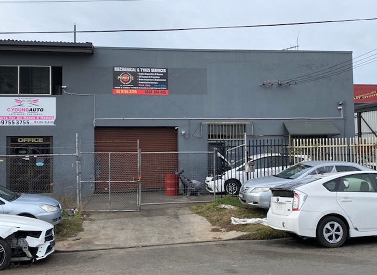 Industrial property for lease in greenacre 1