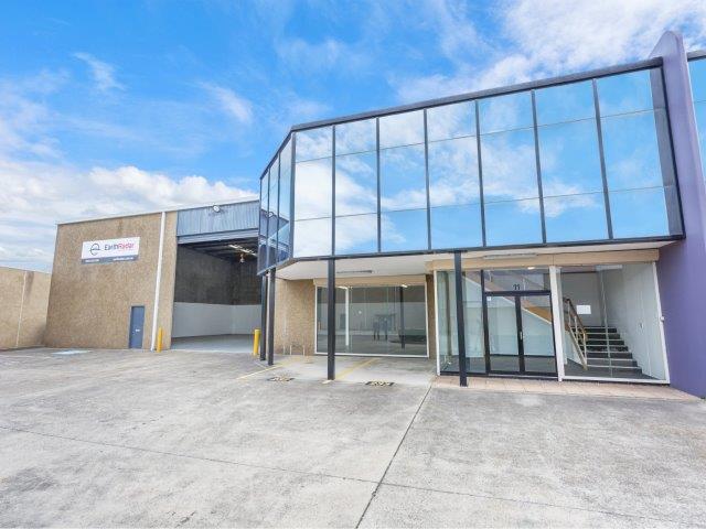 Industrial property for lease in seven hills 1