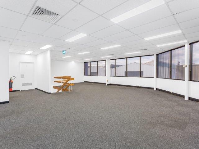 Industrial property for lease in seven hills 2