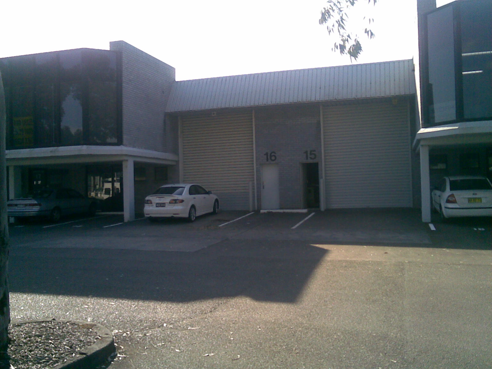 Industrial property for lease in castle hill 1