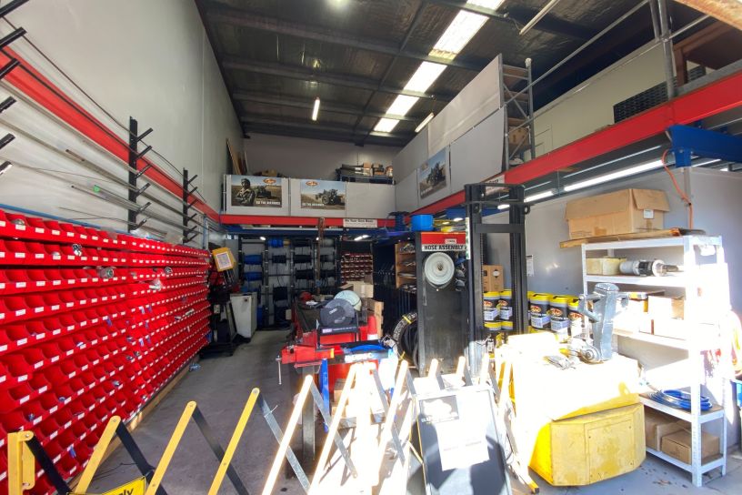 Industrial property for sale in silverwater 3